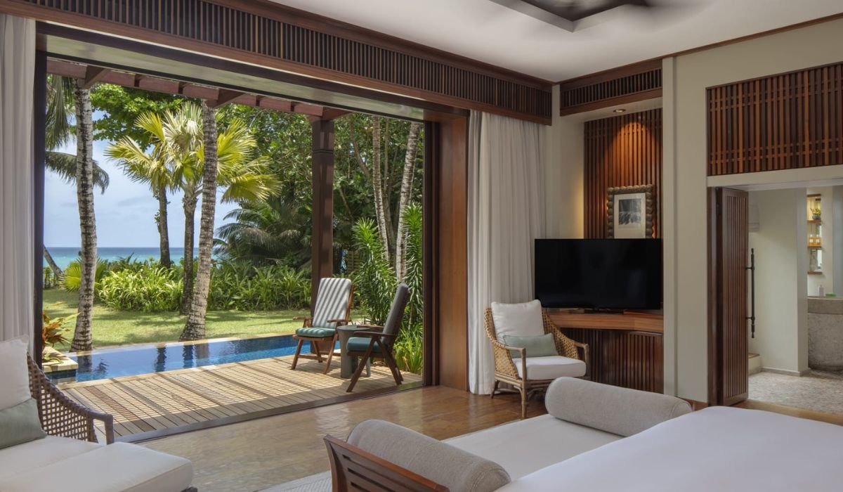 anantara-maia-ocean-blue-seychelles-img