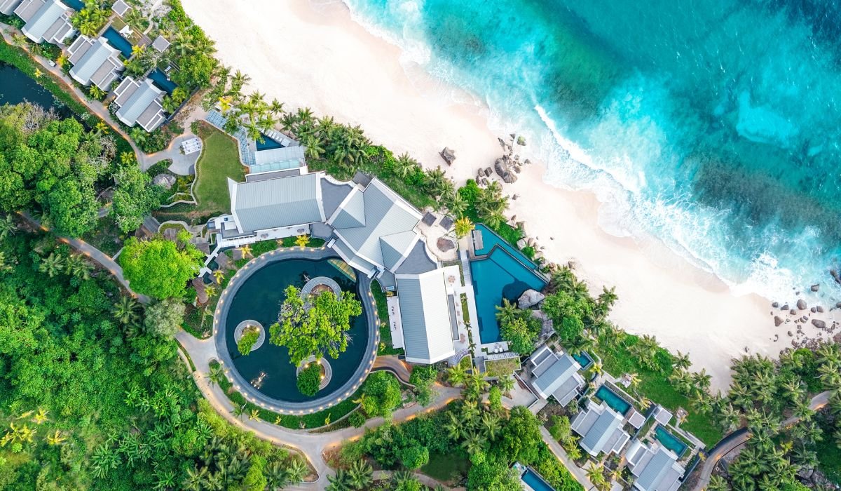 cheval-blanc-ocean-blue-seychelles-img