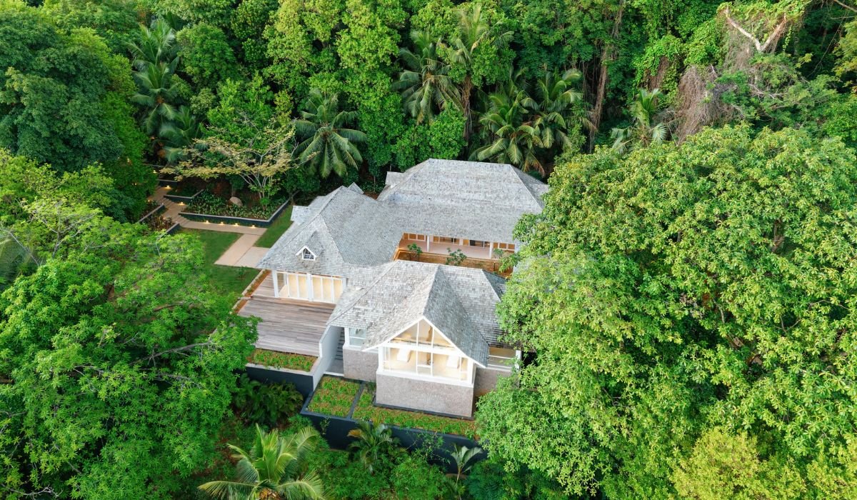 cheval-blanc-ocean-blue-seychelles-img