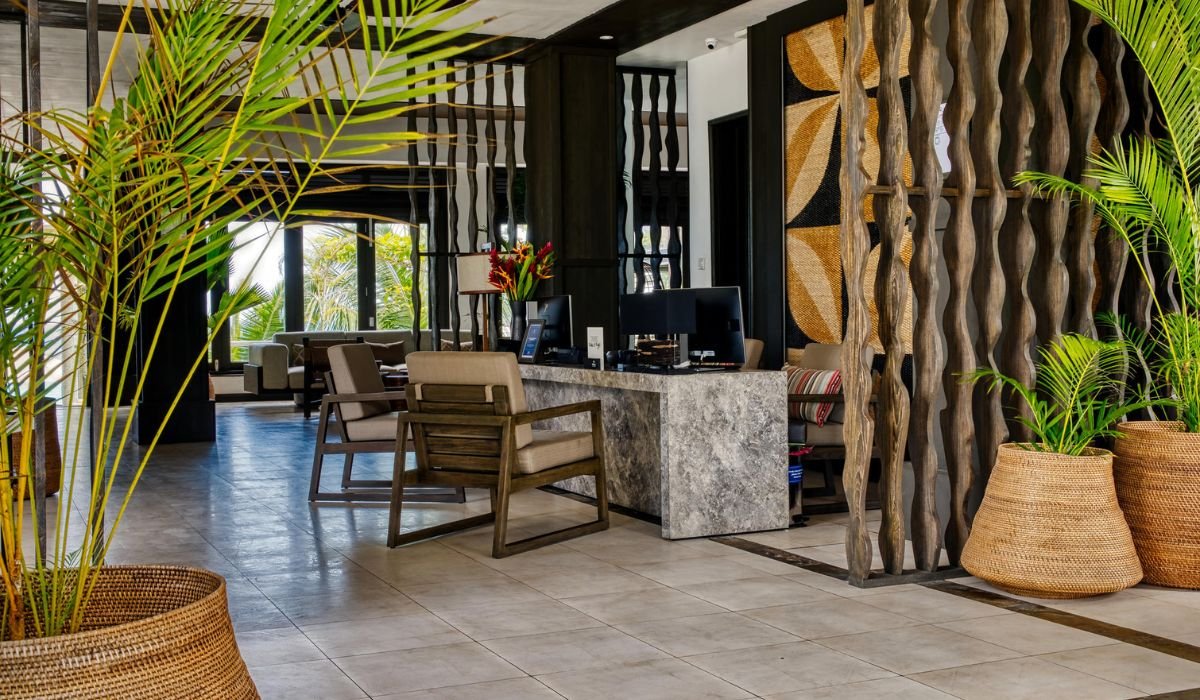 hilton-northolme-resort-spa-ocean-blue-seychelles-img