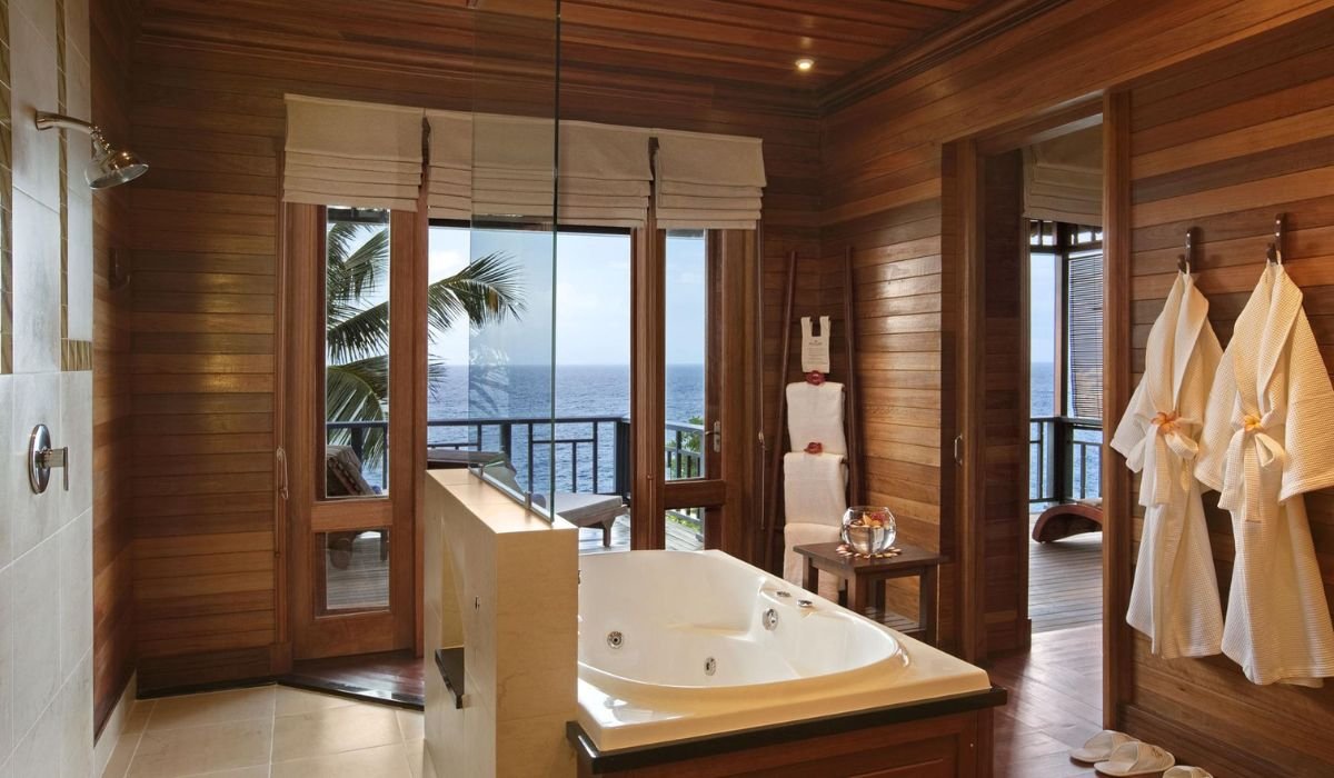 hilton-northolme-resort-spa-ocean-blue-seychelles-img