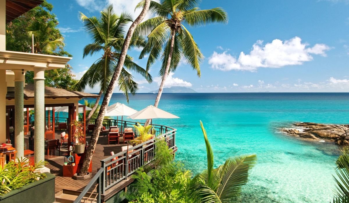 hilton-northolme-resort-spa-ocean-blue-seychelles-img