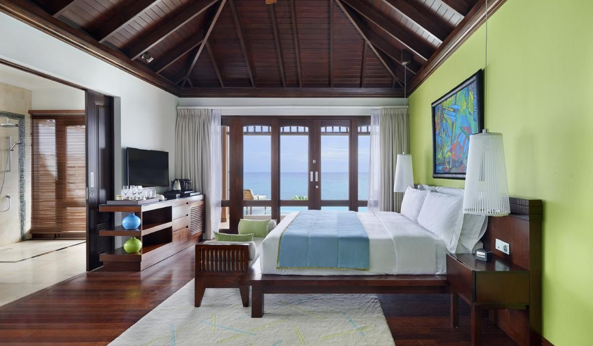 hilton-northolme-resort-spa-ocean-blue-seychelles-img