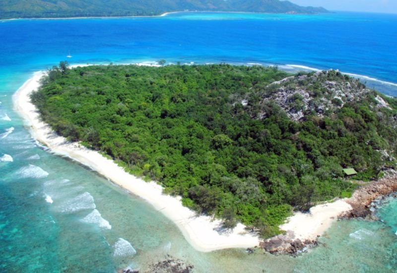 ocean-blue-seychelles-activities-img