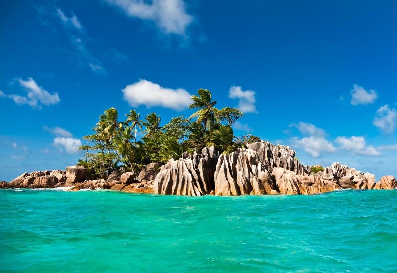 ocean-blue-seychelles-activities-img