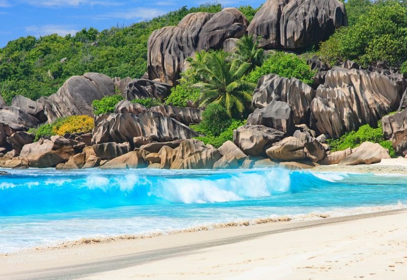 ocean-blue-seychelles-activities-img