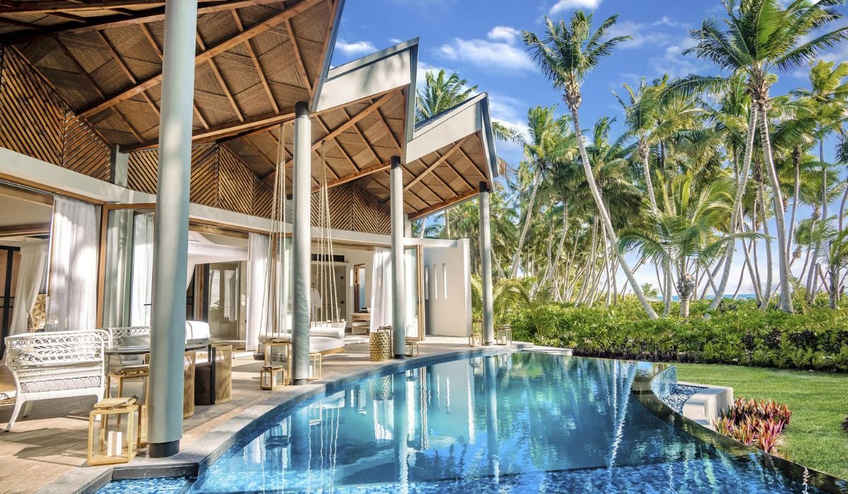 waldorf-astoria-seychelles-platte-island-ocean-blue-seychelles-img
