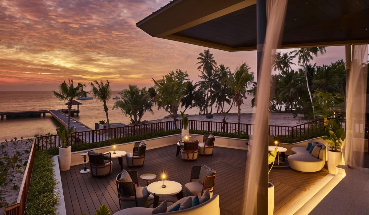 waldorf-astoria-seychelles-platte-island-ocean-blue-seychelles-img