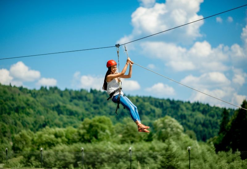 zip-lining-ocean-blue-seychelles