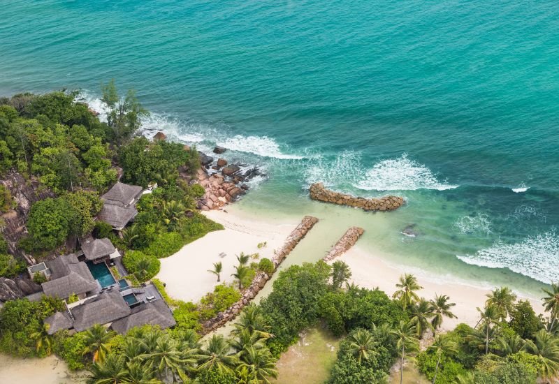 guides-to-seychelles-ocean-blue-img