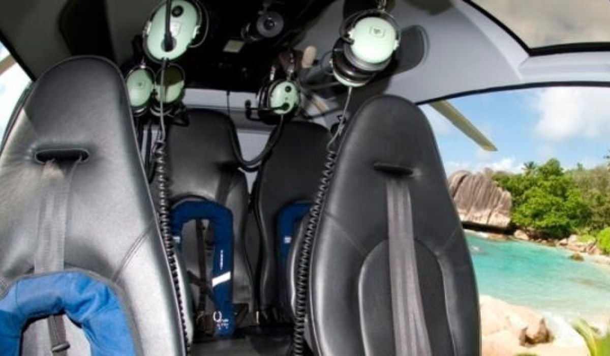 helicopter-private-plane-transfers-ocean-blue-seychelles-img